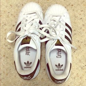 Size 8 🌟adidas superstar🌟